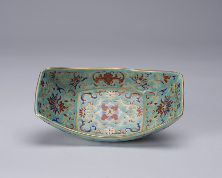 A Chinese turquoise glazed ingot-form bowl, Jiaqing mark, Late Qing Dynasty par  Chinese Art