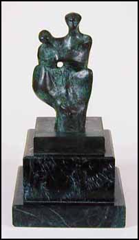 Mother and Child by Henry  Moore vendu pour $31,499
