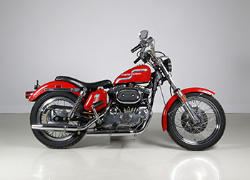 XLH Sportster (1975) by Harley-Davidson Motor Company sold for $8,125