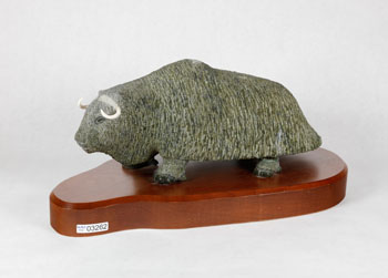 Musk Ox (03262/293) by Iola Abraham Ikkidluak sold for $1,000