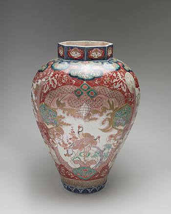 A Large Japanese Imari Faceted Vase, 19th Century par  Japanese Art