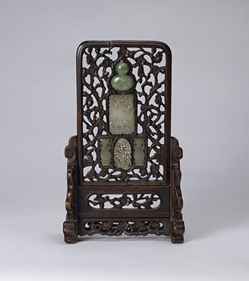 A Chinese Jade Inlay Rosewood Table Screen and Stand, Early 20th Century par  Chinese Art