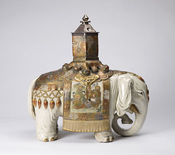 An Extremely Large and Rare Japanese Satsuma-Style Model of an Elephant, Signed Kizan, Meiji Period par  Japanese Art