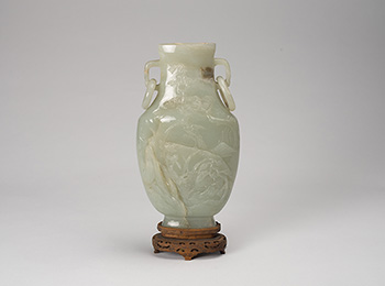 A Chinese Celadon Jade 'Hu' Vase, Late Qing Dynasty par  Chinese Art