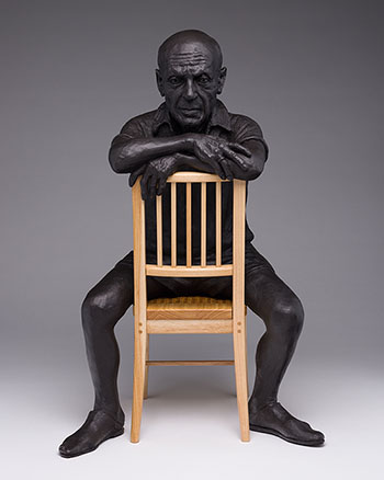 Picasso on a Chair (PH 4/9) par Joseph Hector Yvon (Joe) Fafard