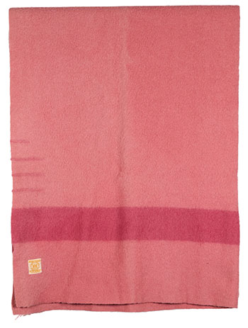 HBC Point Blanket, 3.5 point, rose (#01855) by Hudson's Bay Company 