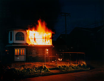 House Fire, Vancouver, BC par Chris Gergley