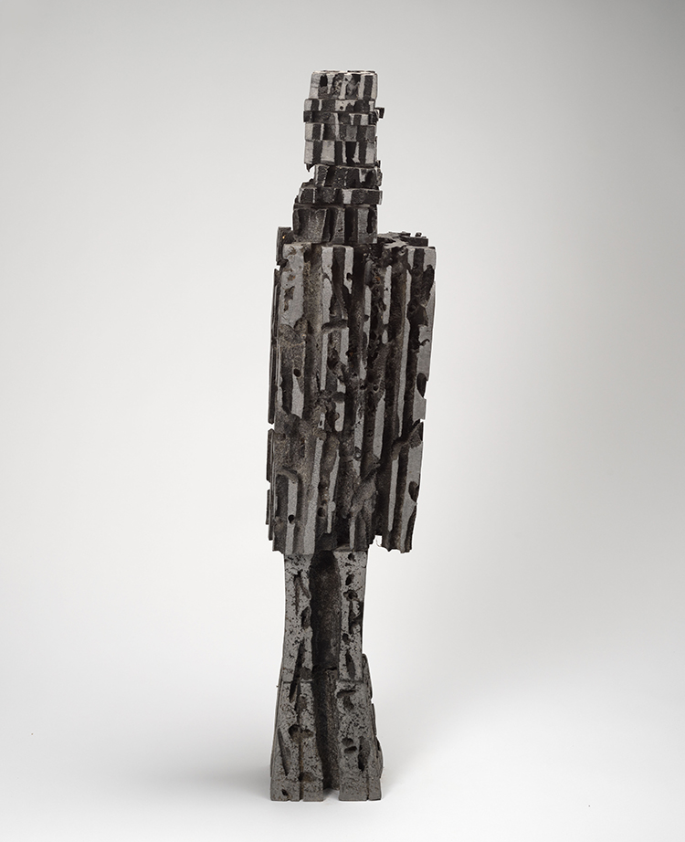 Tower (Ancient Figure) par Walter Hawley Yarwood