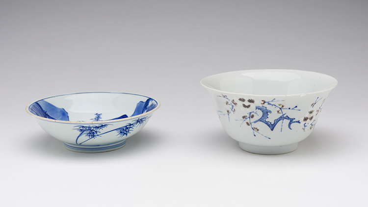 Two Chinese Blue and White Bowls, 16th/17th Century par  Chinese Art