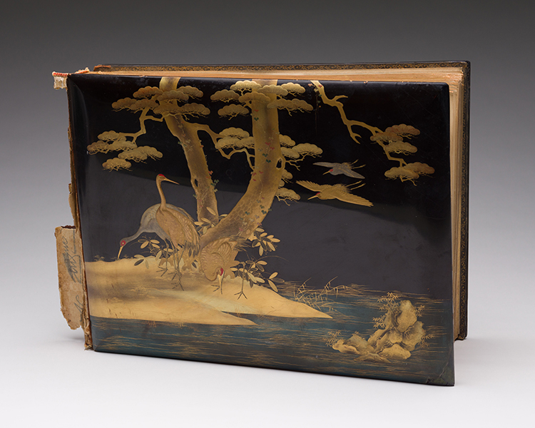 Fifty Tinted Japanese Photographs and Lacquer Album. Meiji Period, c. 1900 par  Japanese Art