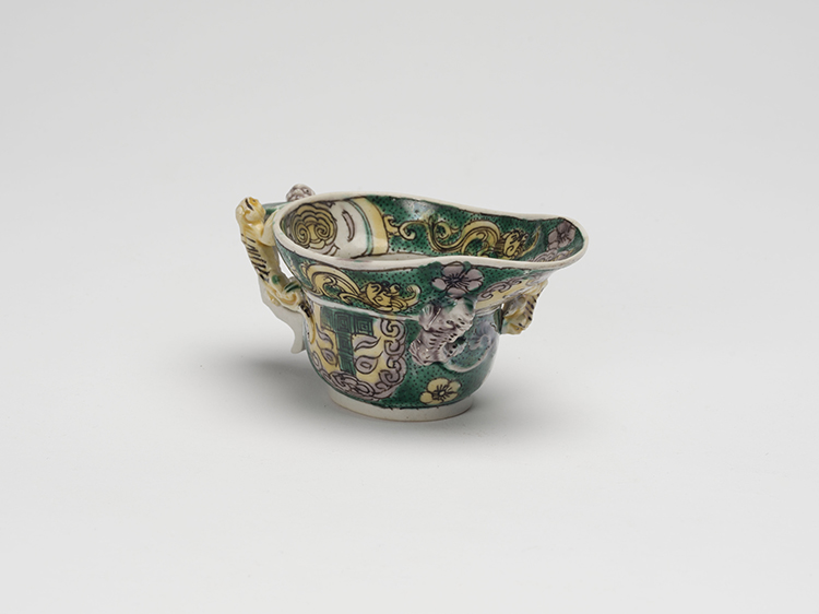 A Chinese Famille Verte Libation Cup, Kangxi Period (1664-1722) par  Chinese Art