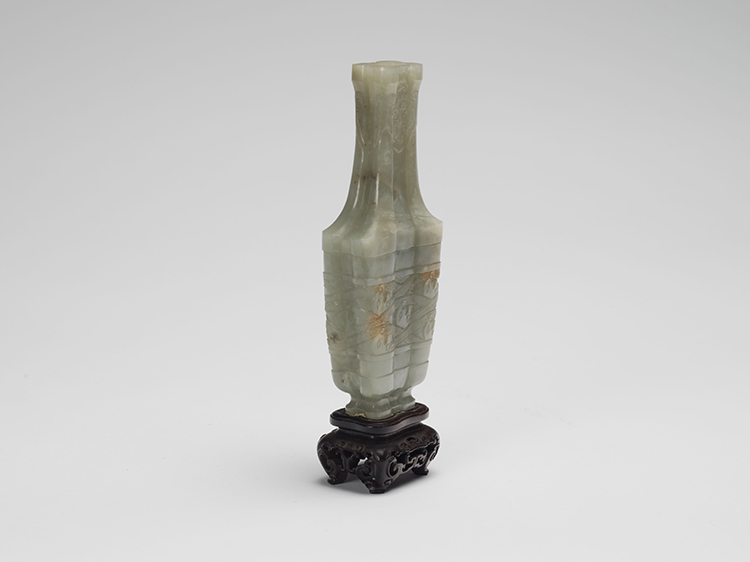 A Chinese Mottled Celadon Jade Vase, 17th/18th Century par  Chinese Art