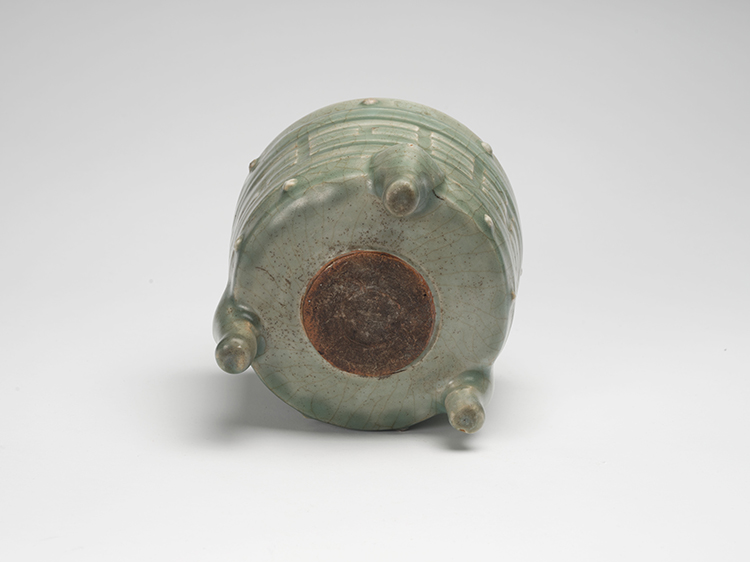 A Chinese Zhejiang Celadon 'Trigram' Censer, Ming Dynasty 16th/17th Century par  Chinese Art