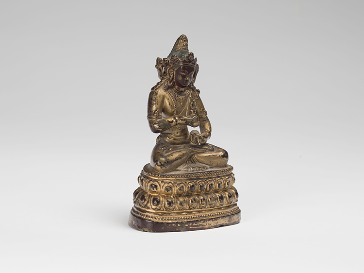 A Sino-Tibetan Gilt Bronze Seated Figure of Vajrasattva, 16th/17th Century par  Chinese Art