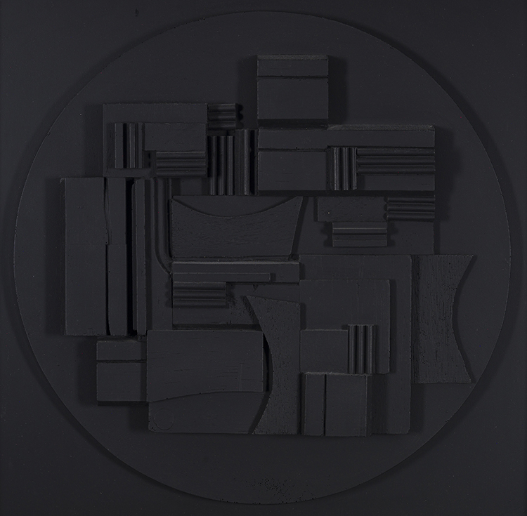 Full Moon par Louise Nevelson