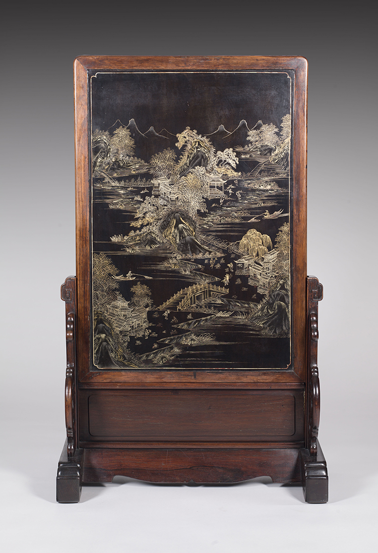 A Chinese Rosewood and Jade Inlay Table Screen, first half 20th Century par  Chinese Art