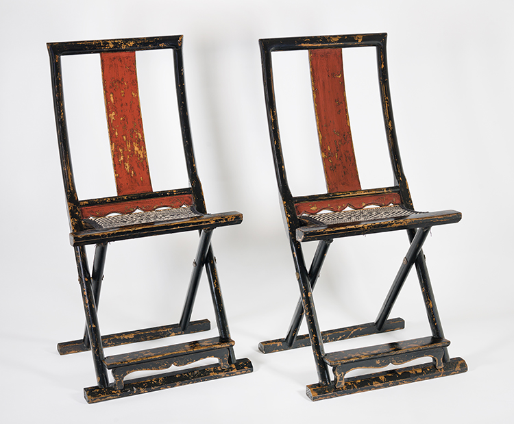 A Pair of Chinese Lacquered Elmwood Chairs, Late 19th Century par  Chinese Art