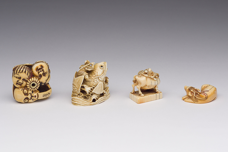 Four Japanese Ivory Netsuke, 19th to 20th Century par  Japanese Art