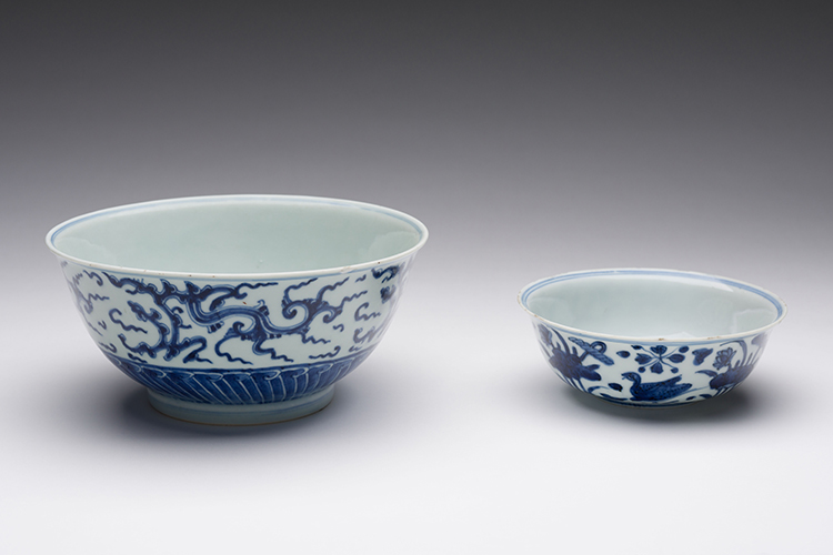 A Large Chinese Blue and White 'Dragon' Bowl, Kangxi Period (1664 - 1722) by  Chinese Art