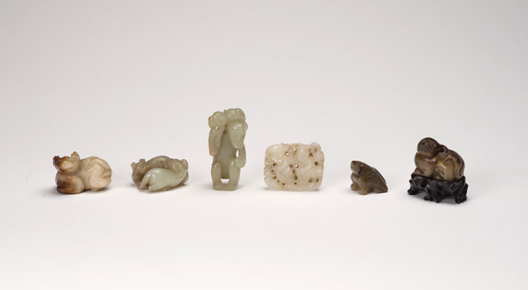 Six Chinese Jade Animal Carvings par  Chinese Art