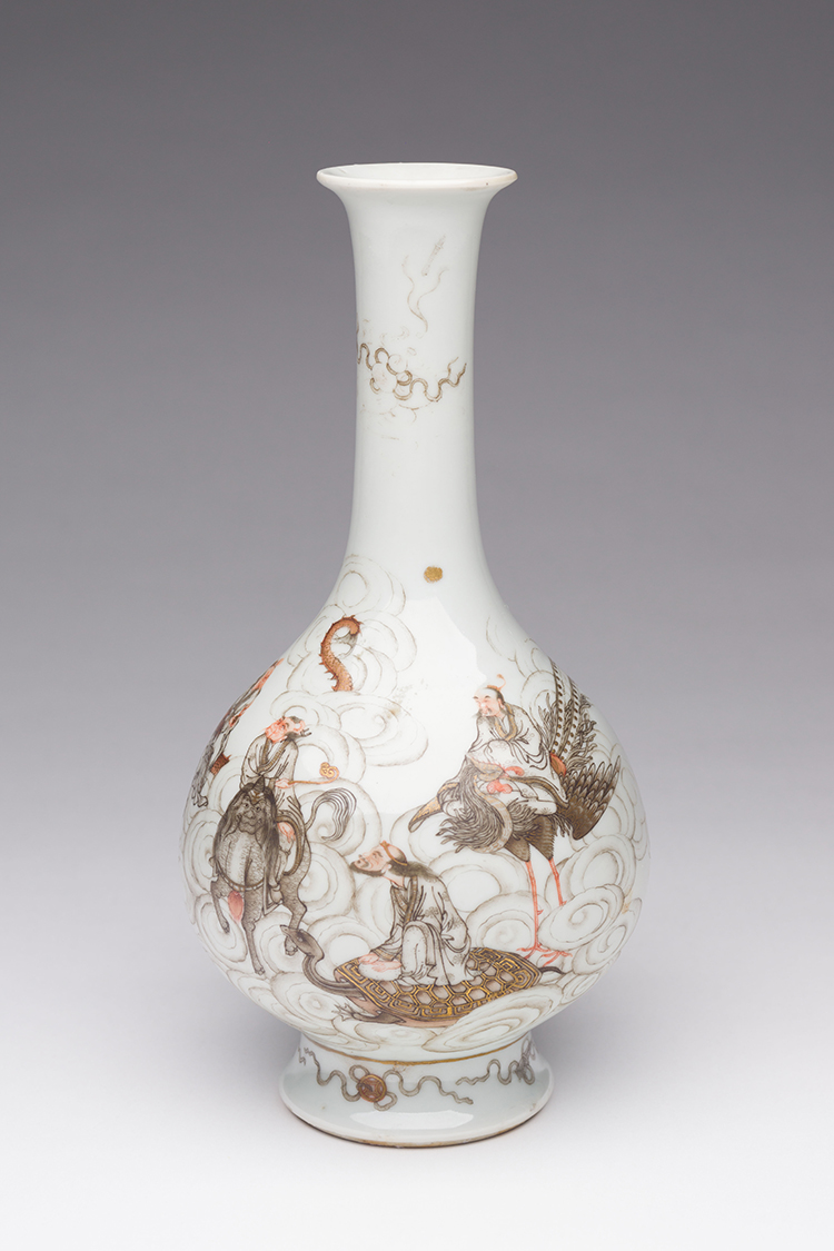 A Well-Painted Chinese Famille Rose and Grisaille 'Immortals' Bottle Vase, Shende Tang Mark, Republican Period par  Chinese Art