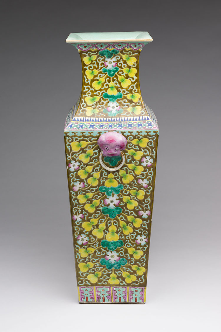 A Chinese Famille Rose Faceted Vase, Republican Period, Early 20th Century by  Chinese Art