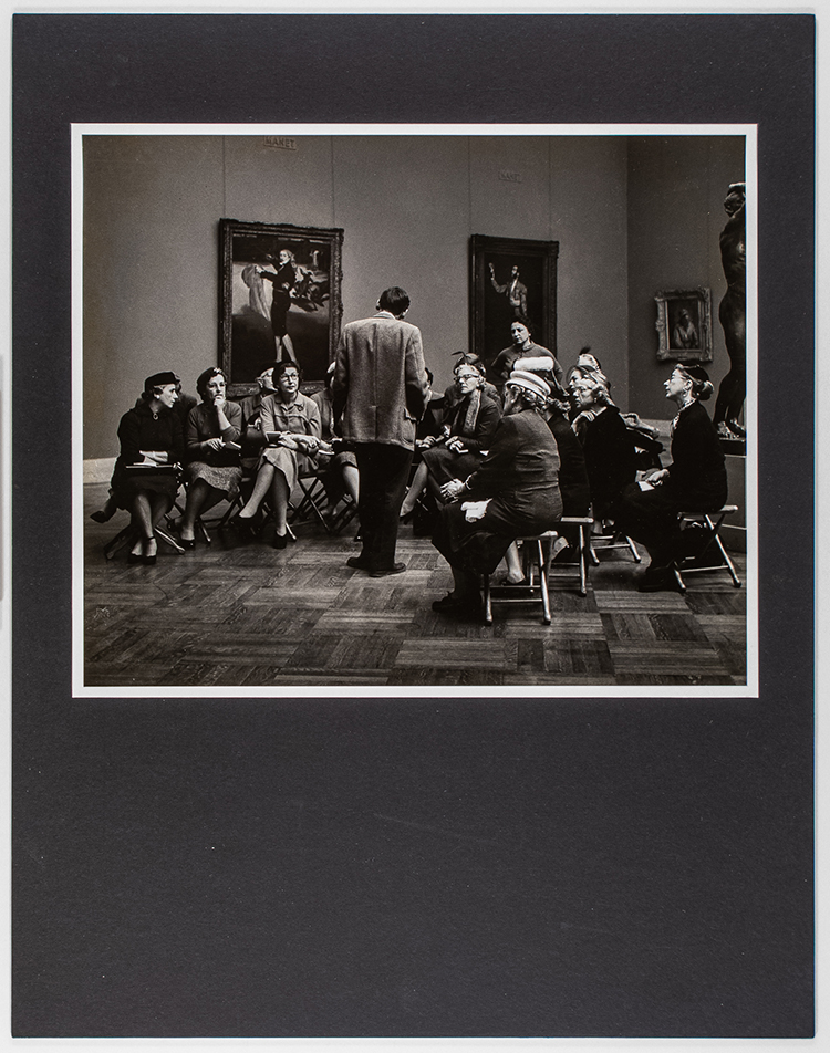 Metropolitan Museum of Art, NYC, 1958 by Dave Heath
