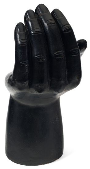 Escultura Manto (Hand Sculpture) - Black by  Firsto