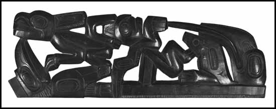 Haida-motif Panel Pipe with Raven, Human, Whale and Eagle par Early Haida Artist